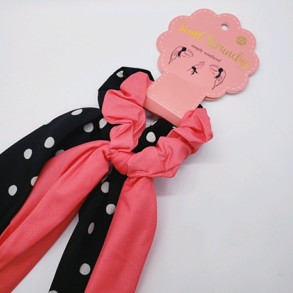 Simply Southern Scarf Scrunchies Set of 2 - Dots - Picture 4 of 4
